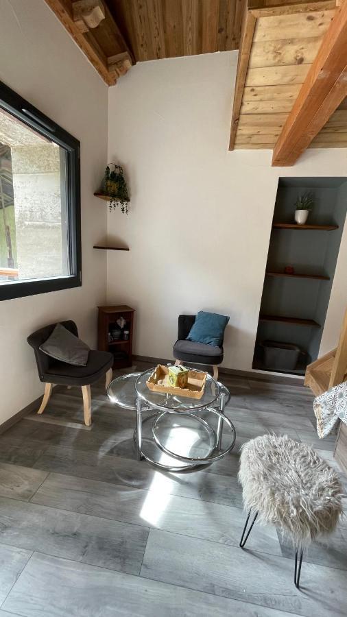 Chambres D'Hotes Les Chambres D'Elsa Albiez-Montrond Buitenkant foto