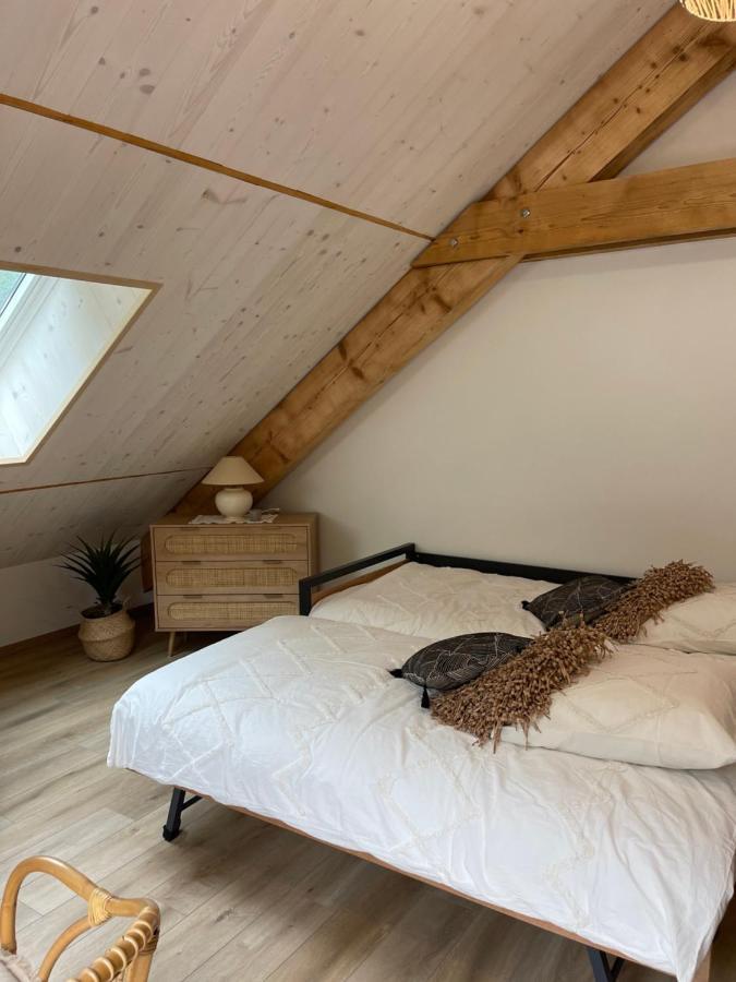 Chambres D'Hotes Les Chambres D'Elsa Albiez-Montrond Buitenkant foto